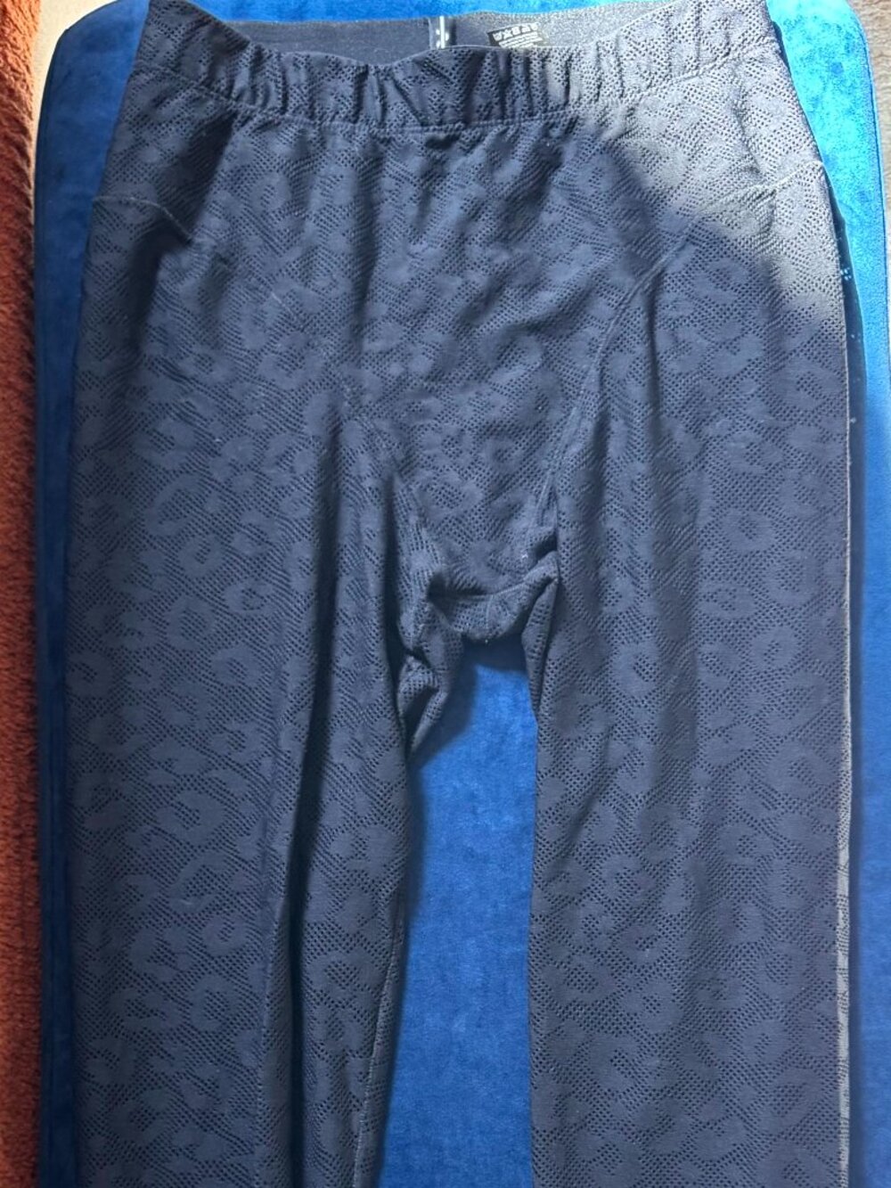 Adam Selman Sport French Cut Legging Black Leopard | Size M | EUC - Picture 4 of 7